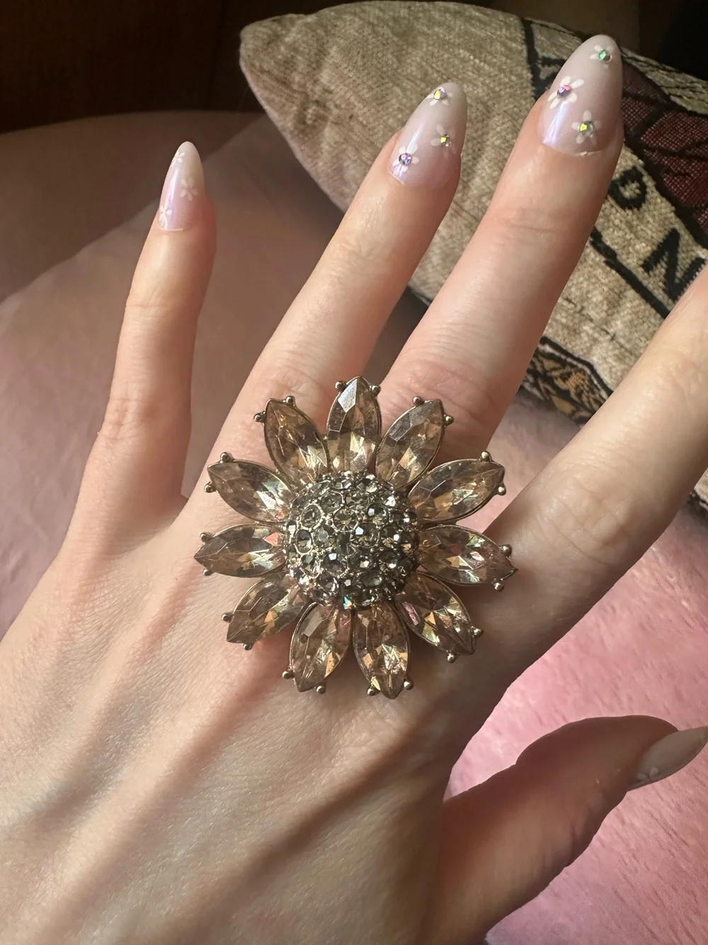 Sparkly Sunflower Rhinestone Cocktail Ring
